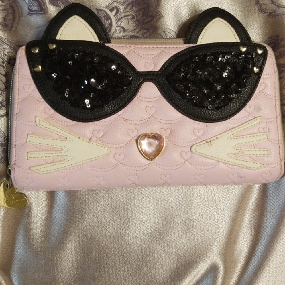 Betsey Johnson wallet